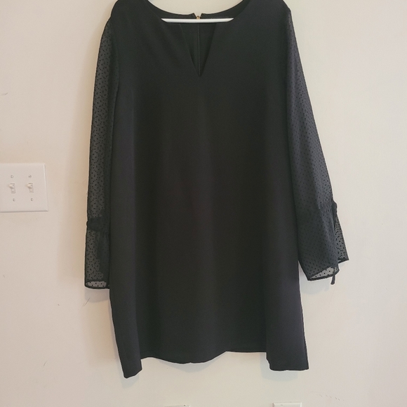 Dress - Picture 3 of 5